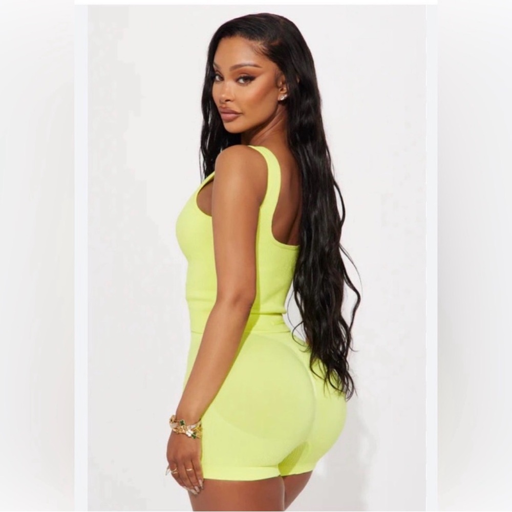 NWT Nova Sport Fashion Nova Neon Yellow
Tank Top
